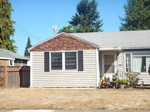 2nd image of 2455 Englewood Ave NE