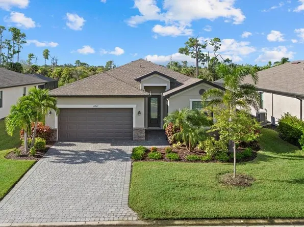 15921 Honeysuckle St, Port Charlotte, FL 33953