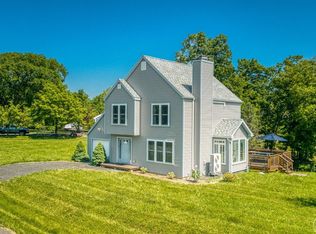 45 Castle Point Rd, Athens, NY 12015