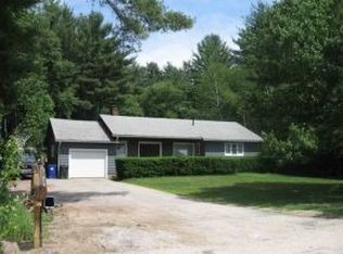 47 Mountain Rd, Goffstown, NH 03045