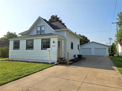 1225 East Lasalle Avenue, Barron, WI, 54812