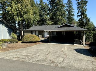 814 179th Ct NE, Bellevue, WA 98008