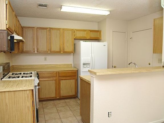 All appliances convey.