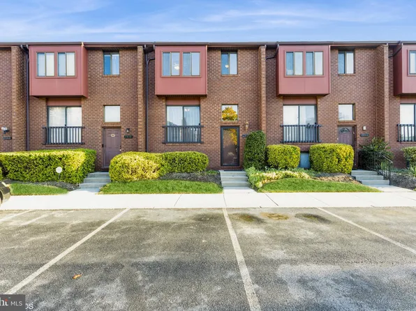 7408 Park Heights Ave, Baltimore, MD 21208