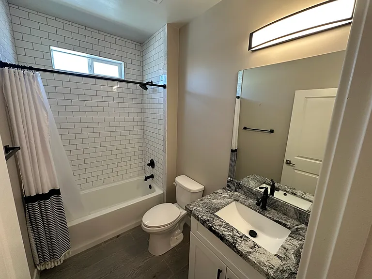 5814 E Lockwood St — Photo 5