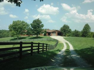 3224 Mine 18 Rd, Strunk, KY 42649