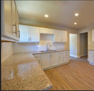 4542 E Illinois Ave, Fresno, CA, 93702