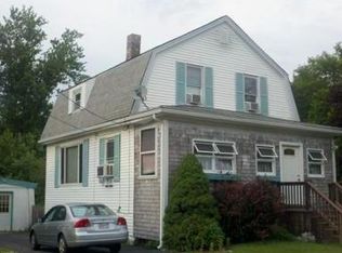 22 Harding Rd, Fairhaven, MA 02719