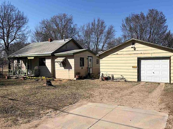2nd image of 1326 W Linden Ave