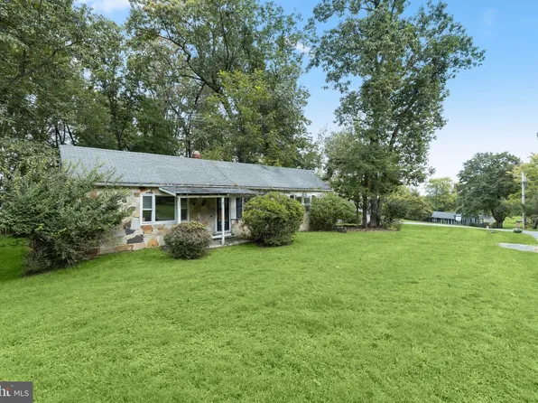 6948 Hollenberry Rd, Sykesville, MD 21784