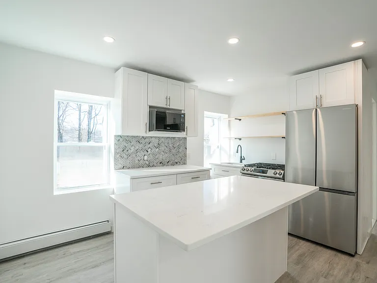 3527 Stony St #2 — Photo 9
