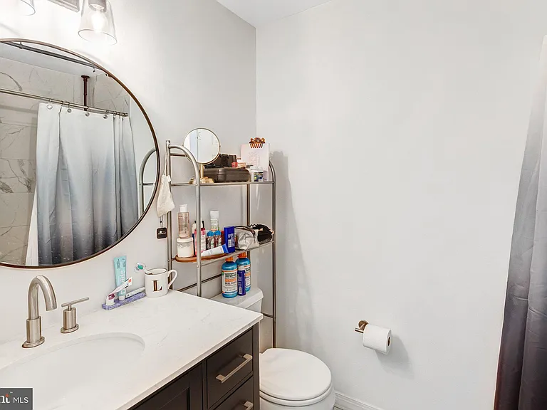 12703 Gartney Ln — Photo 21