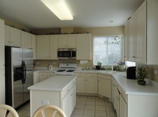 1151 Hadley Cir, Gurnee, IL 60031