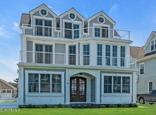 11 Union Ave, Spring Lake, NJ 07762