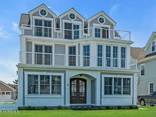 11 Union Avenue, Spring Lake, NJ 07762