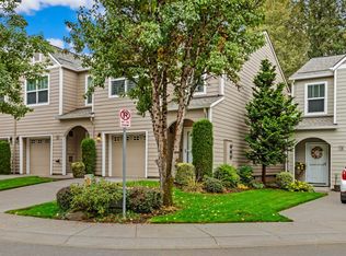 10400 NE 82nd Ave APT 17, Vancouver, WA 98662