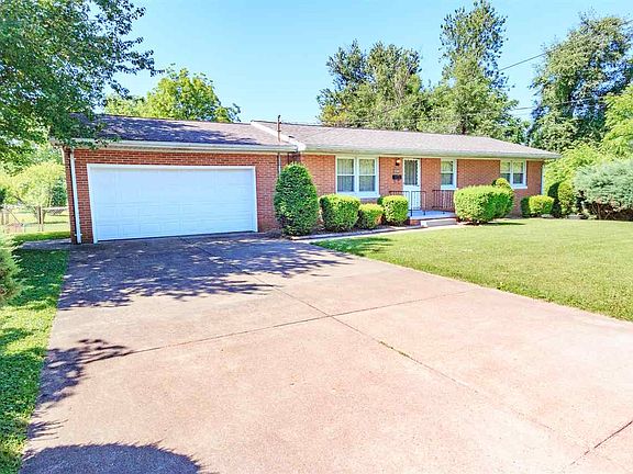 3rd image of 2307 E Eichel Ave