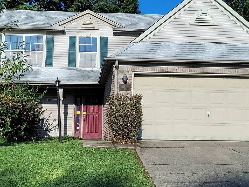 1st image of 820 Charter Woods Dr