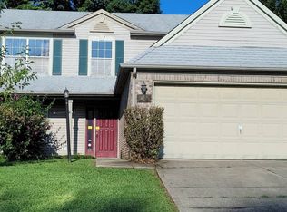 820 Charter Woods Dr, Indianapolis, IN 46224