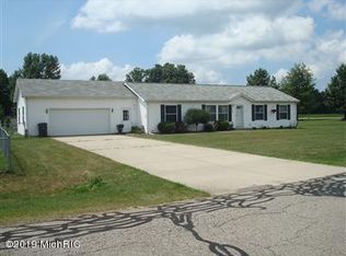 52060 Timmer Ln, Mattawan, MI 49071