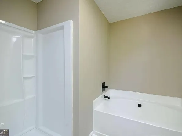 3840 Brown Dr, Decatur, GA 30034