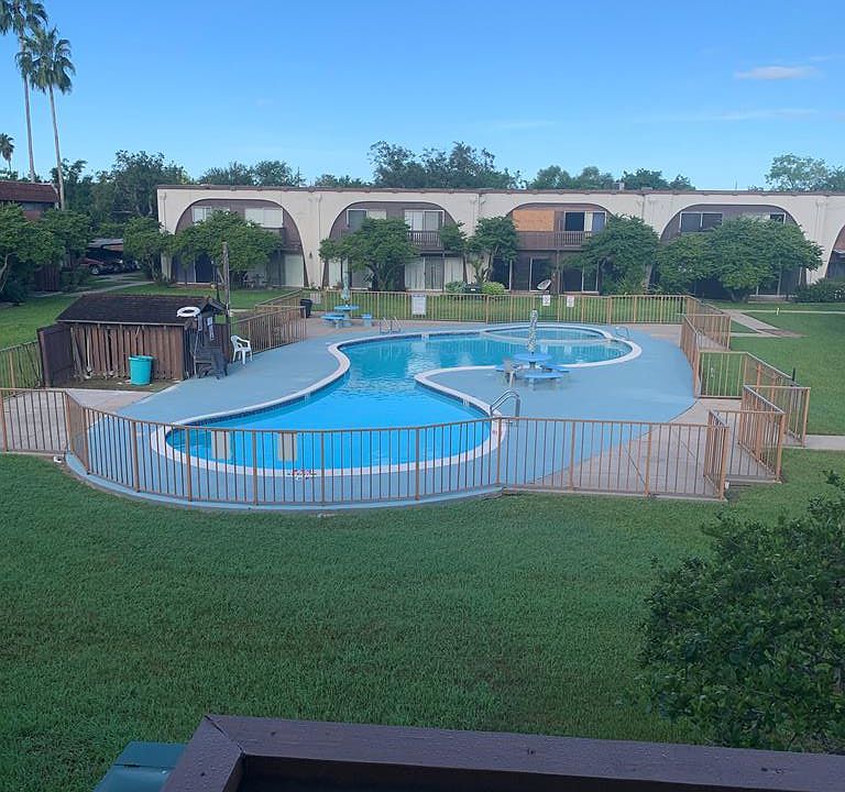 1st image of 401-205 Boca Chica Blvd
