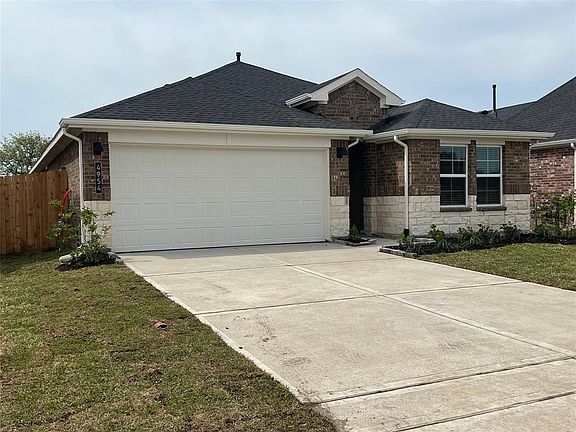 2nd image of 4954 Pine Haven Ln