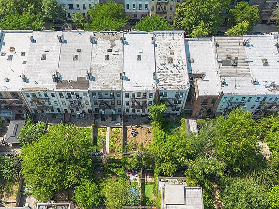 5th image of 236 Suydam St