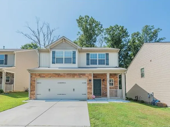 2750 Old House Cres, Matthews, NC 28105