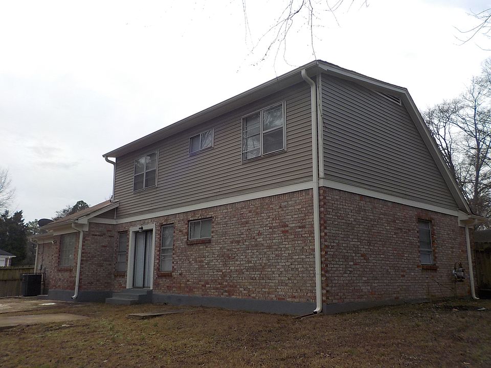 2nd image of 3584 Lynchburg St