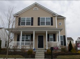 1077 Remi Dr, Blacklick, OH 43004