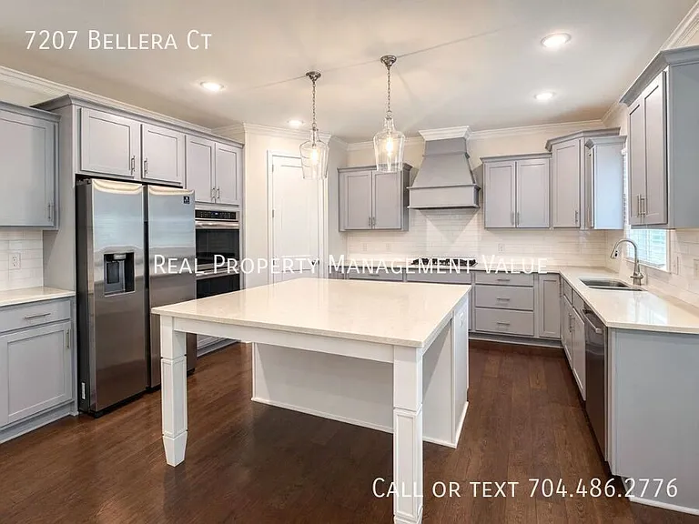 7207 Bellera Ct — Photo 10