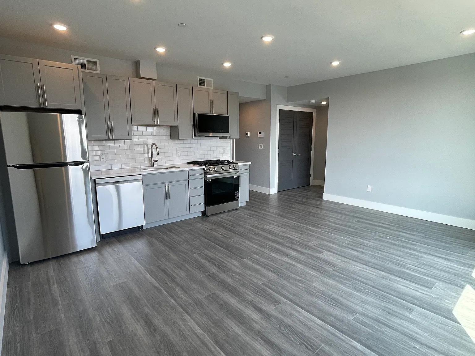 367 Western Ave — Photo 1