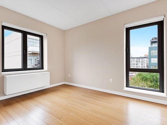 4th image of 373 Wythe Ave APT 11G