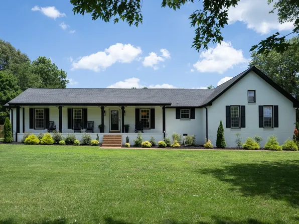 1014 Brookwood Dr, Gallatin, TN 37066