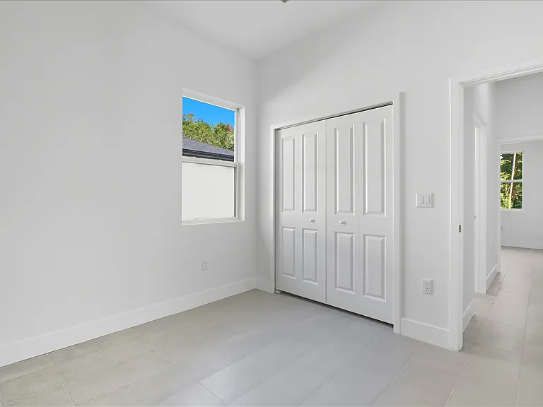 3999 SW Shorewood Dr — Photo 23