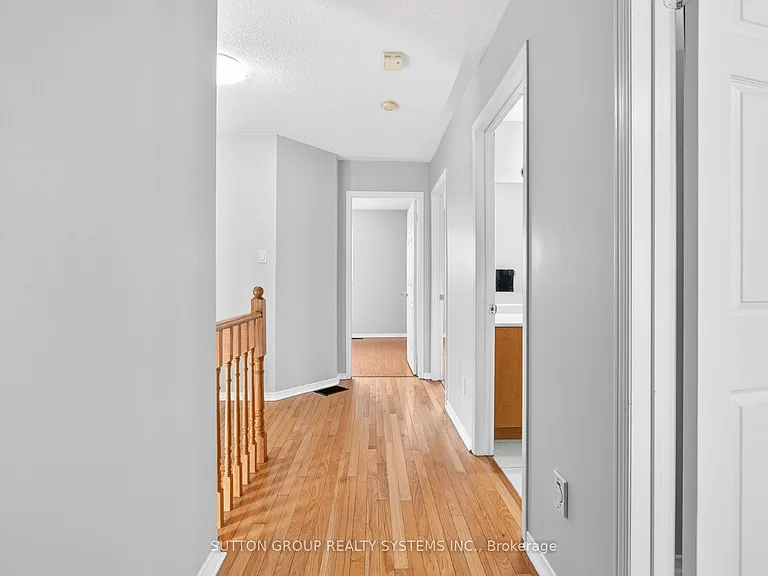 6556 Opera Glass Cres S — Photo 25