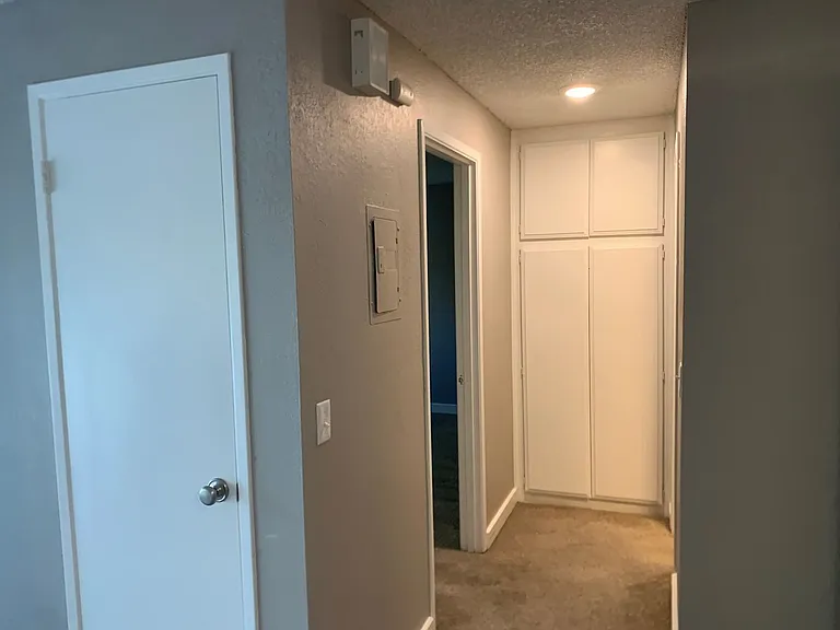 Sequoia Grove Apartments — Photo 10