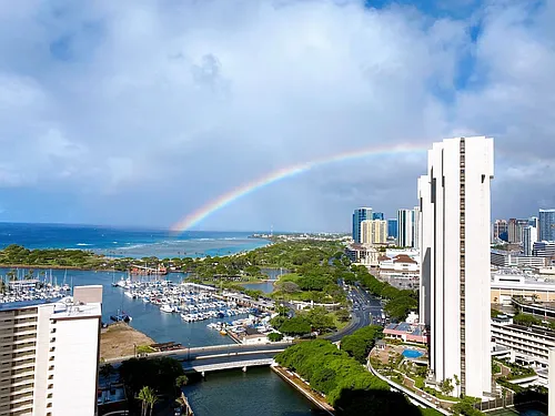 1551 Ala Wai Blvd Photo 1