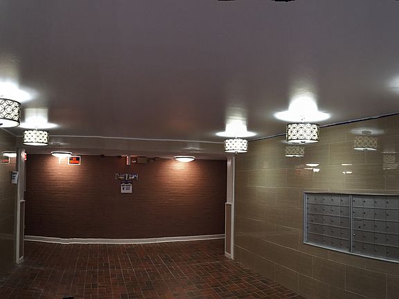 2nd image of 1025 W Hollywood Ave APT 420