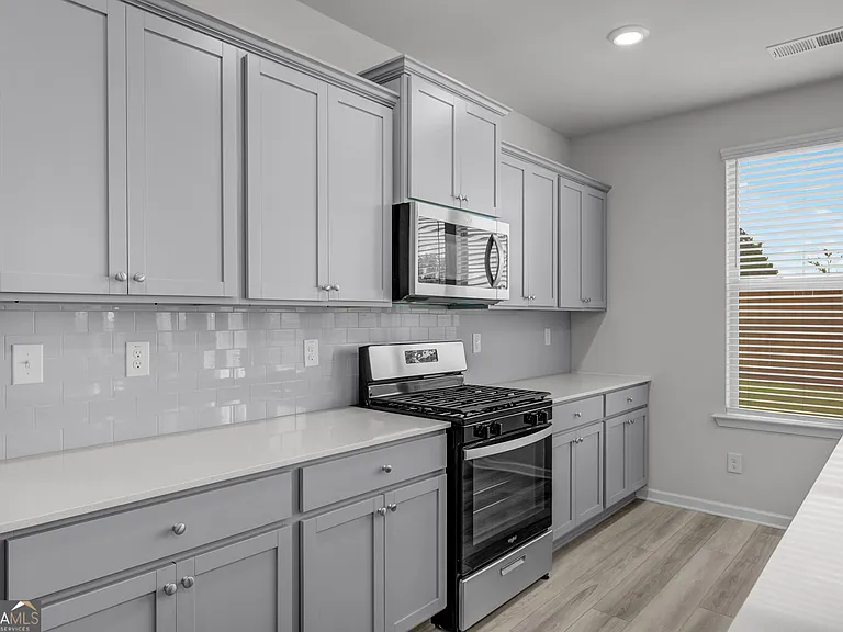 2000 Carolyn Dixon Way — Photo 19