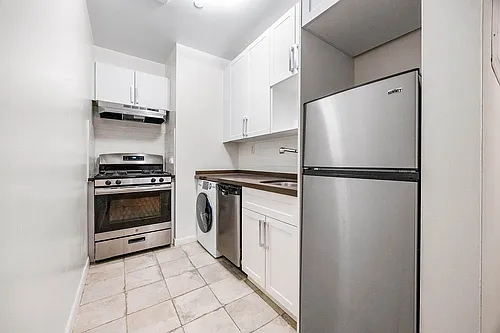 106 Fulton St #5A Photo 1