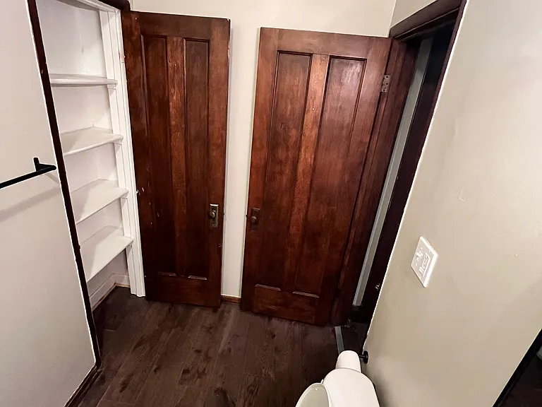 4128 W George St #2 — Photo 14