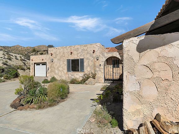 2nd image of 54026 Ridge Rd