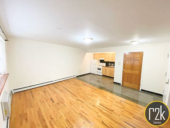 3rd image of 2842 29th St APT 1