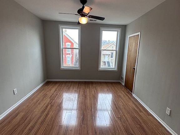 2nd image of 3621 S Paulina St Unit 1F-2R