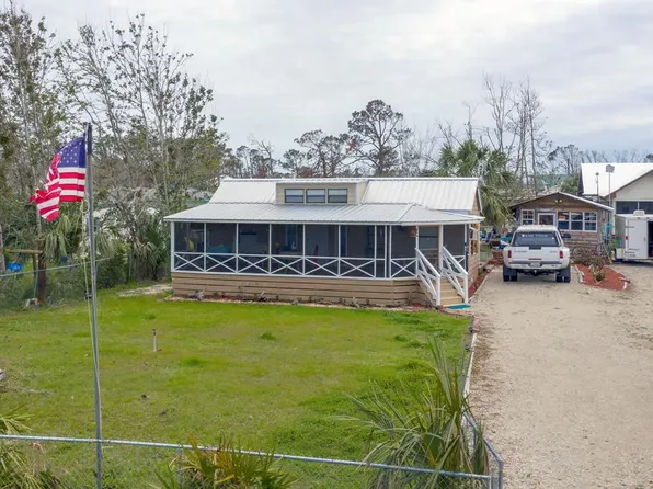 348 Desoto St, Port Saint Joe, FL 32456