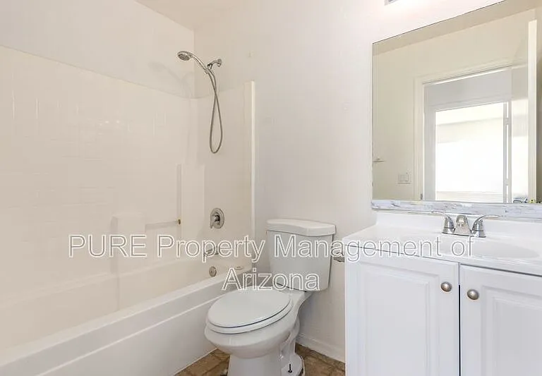 1816 S 106th Ln — Photo 28