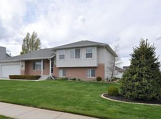 4624 W Aire Dr, West Jordan, UT 84088