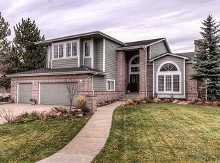28 Falcon Hills Dr, Highlands Ranch, CO 80126